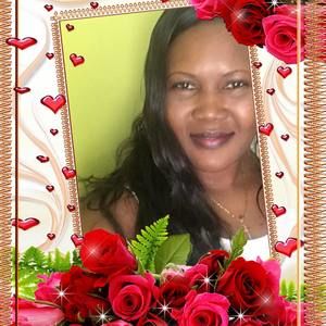 Meet your Posher, Nina flore